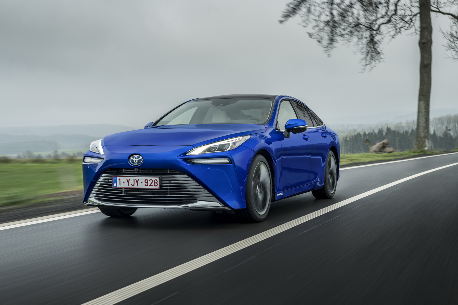 Download 2021 Toyota Mirai - Front Three-Quarter HD Wallpaper 1920x1280 #20