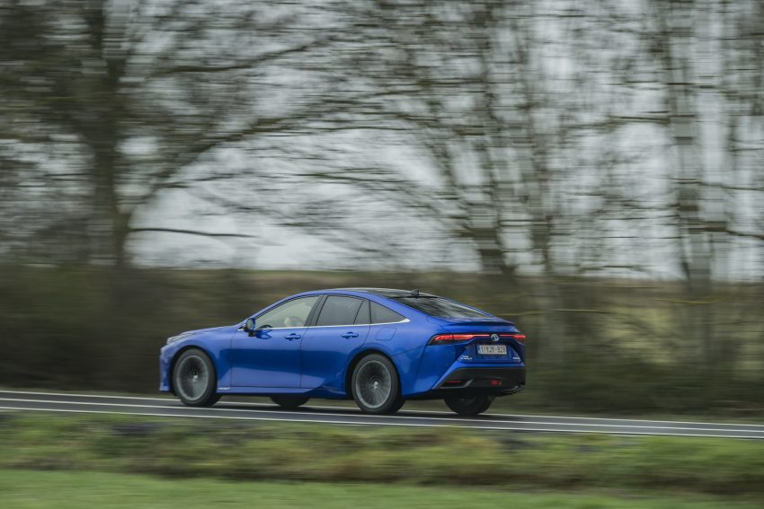 2021 Toyota Mirai - Rear Three-Quarter Wallpaper 850x567 #22