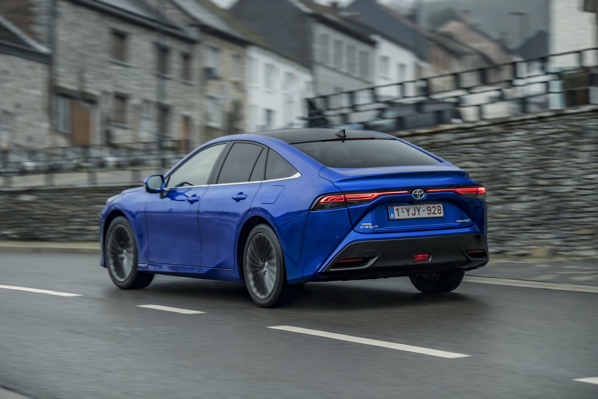 Download 2021 Toyota Mirai - Rear Three-Quarter HD Wallpaper 1920x1280 #15