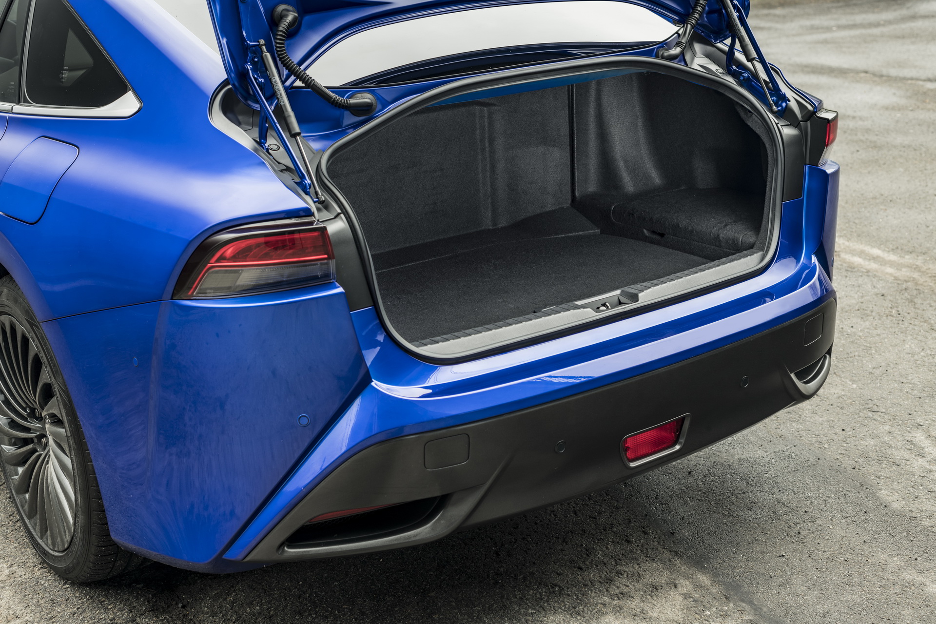 Download 2021 Toyota Mirai - Trunk HD Wallpaper 1920x1280 #74