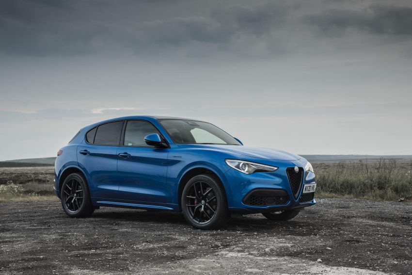 2020 Alfa Romeo Stelvio Veloce - Front Three-Quarter Wallpaper 850x567 #17