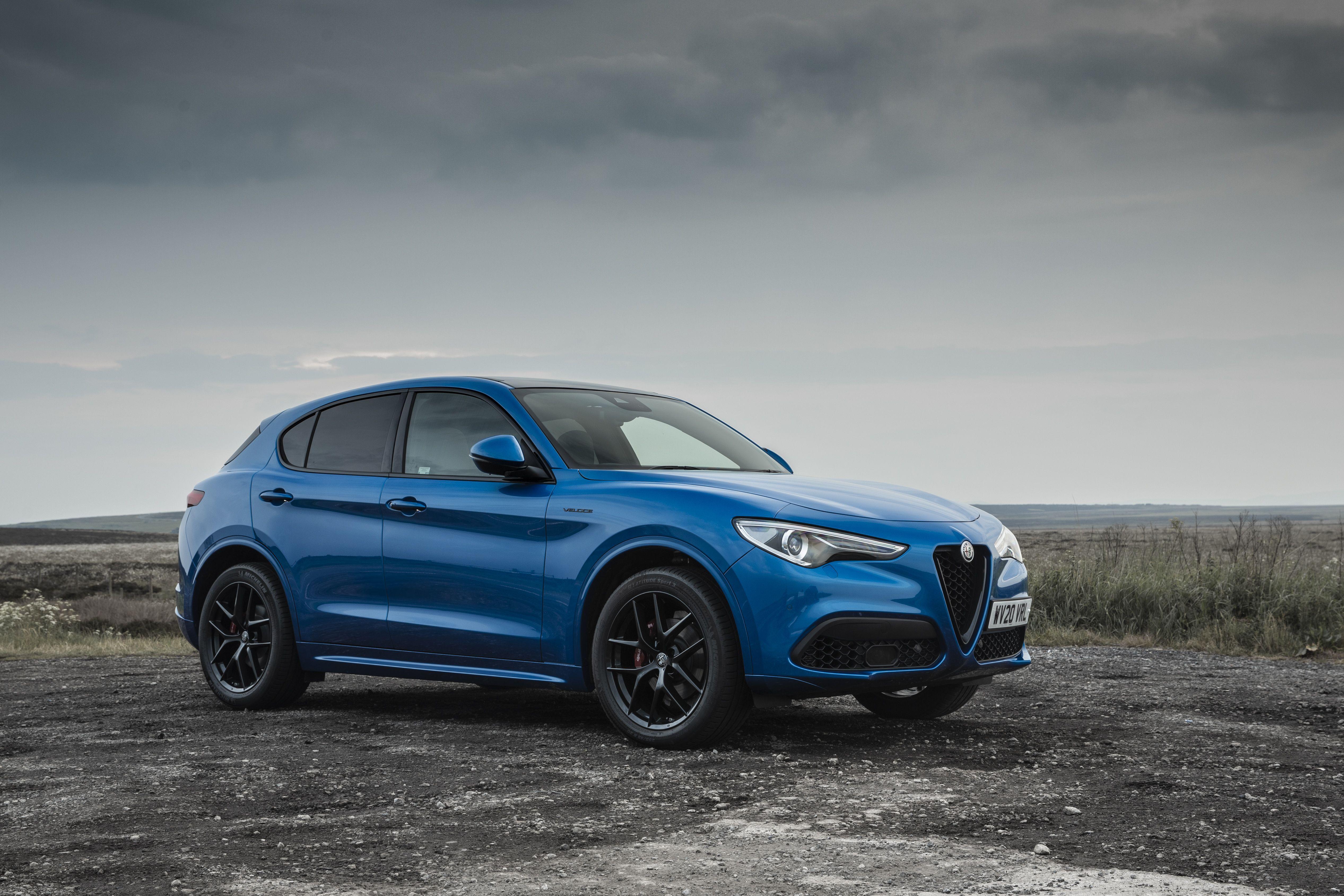 Download 2020 Alfa Romeo Stelvio Veloce - Front Three-Quarter HD Wallpaper 5067x3378 #17