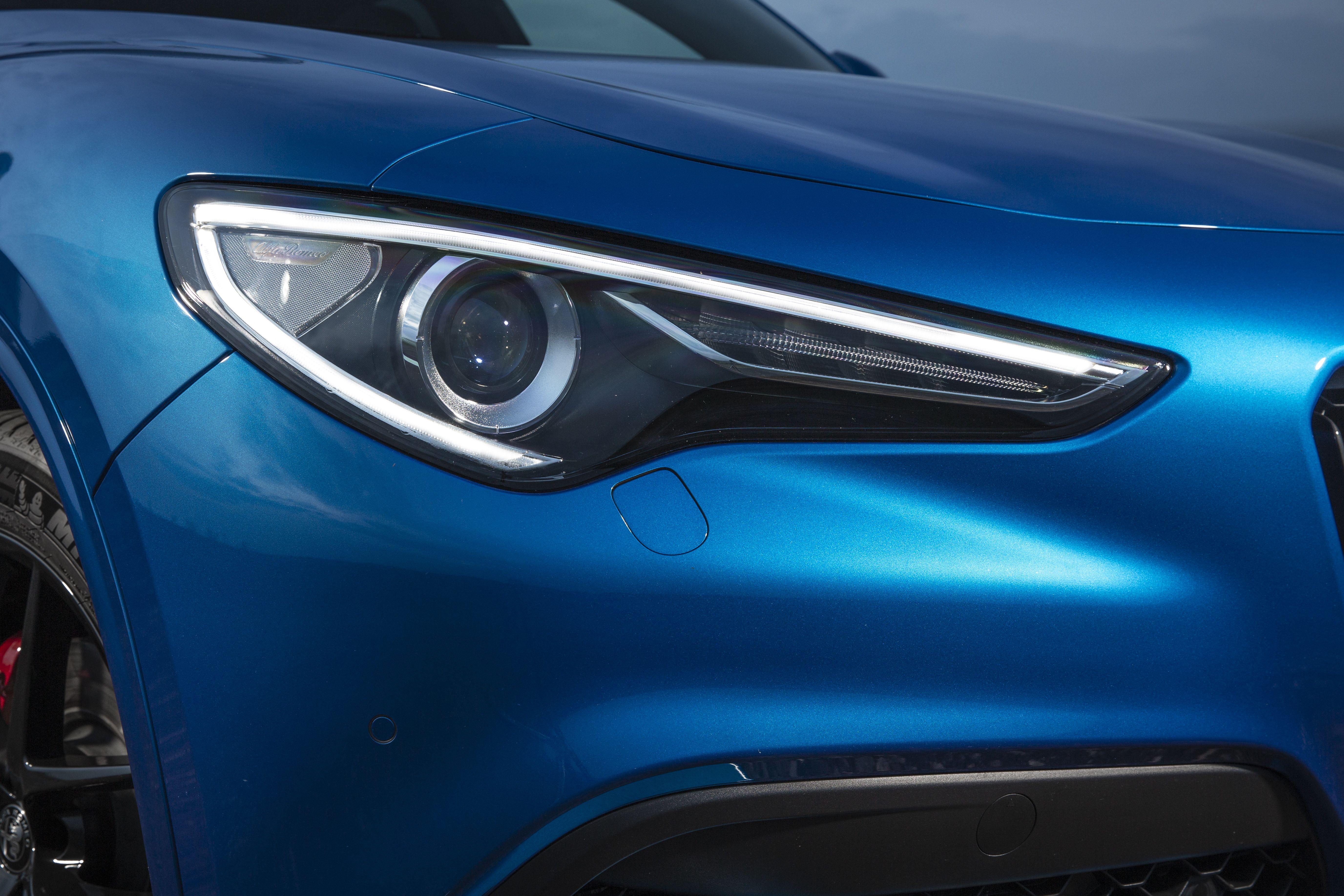 Download 2020 Alfa Romeo Stelvio Veloce - Headlight HD Wallpaper 5505x3670 #29