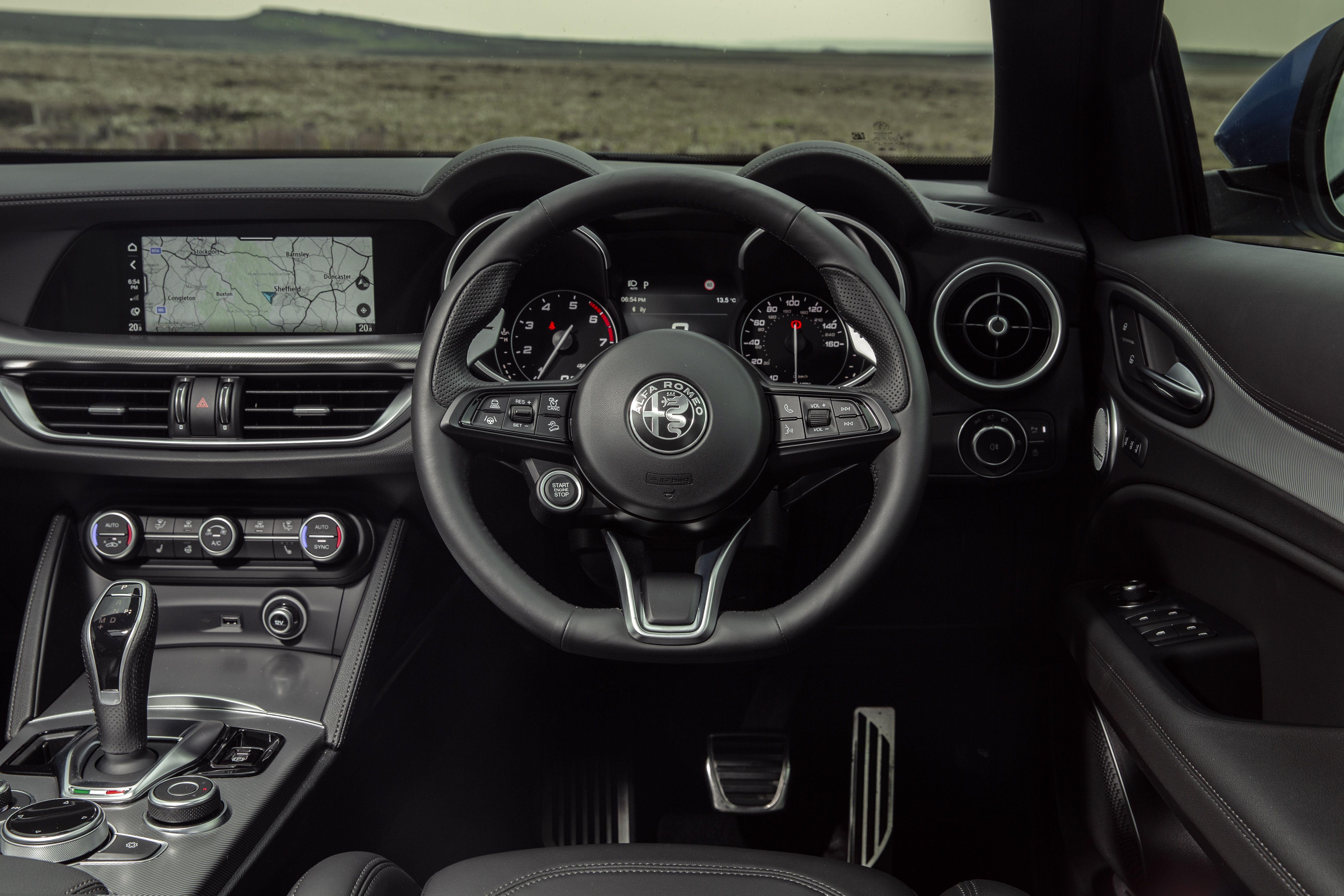 Download 2020 Alfa Romeo Stelvio Veloce - Interior, Steering Wheel HD Wallpaper 5559x3706 #38