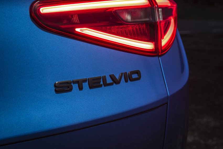 2020 Alfa Romeo Stelvio Veloce - Tail Light Wallpaper 850x567 #31