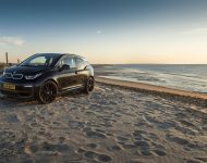 2020 BMW i3 For the Oceans Edition - Front Three-Quarter Wallpaper 190x150