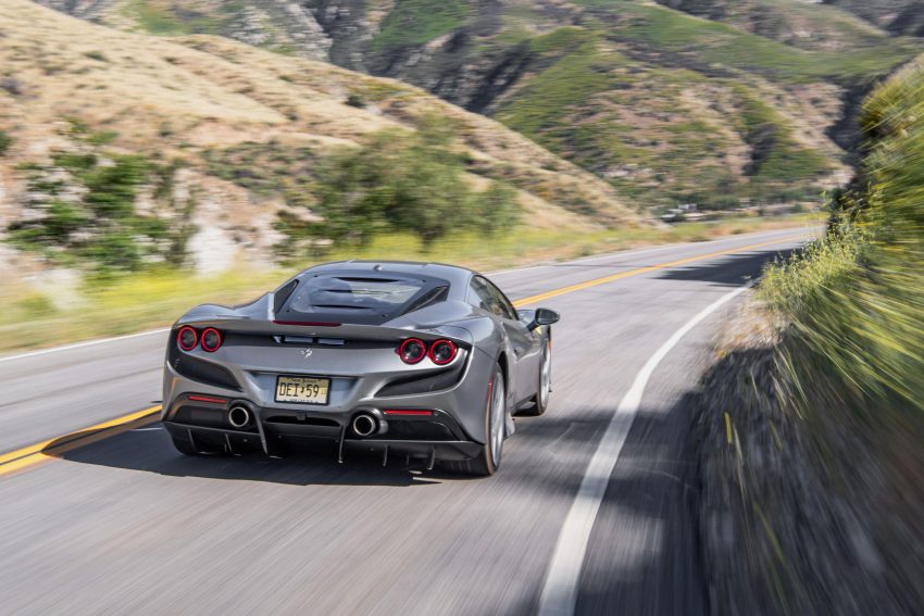2020 Ferrari F8 Tributo - Rear Wallpaper 850x567 #5
