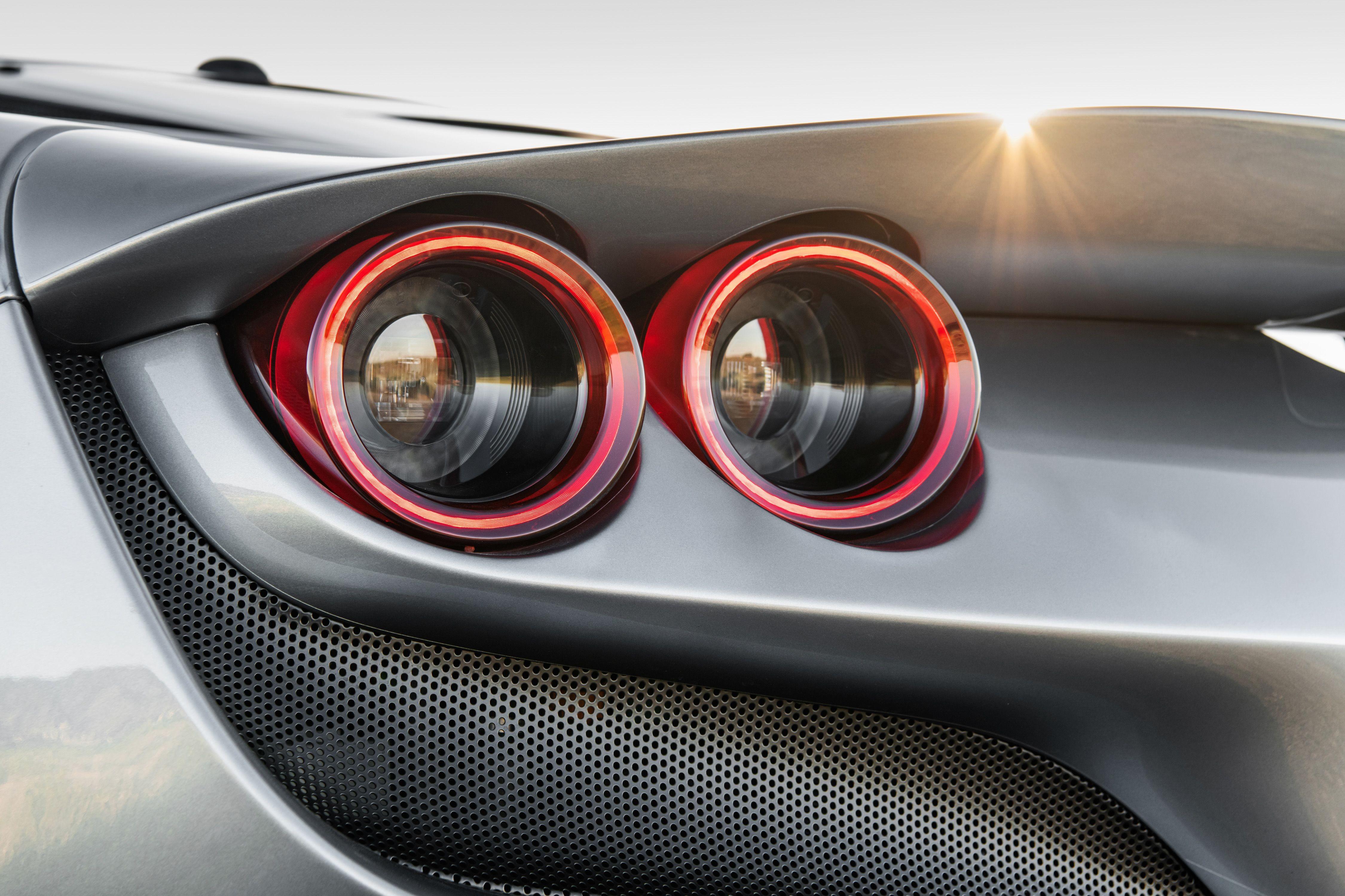 Download 2020 Ferrari F8 Tributo - Tail Light HD Wallpaper 4500x3000 #18