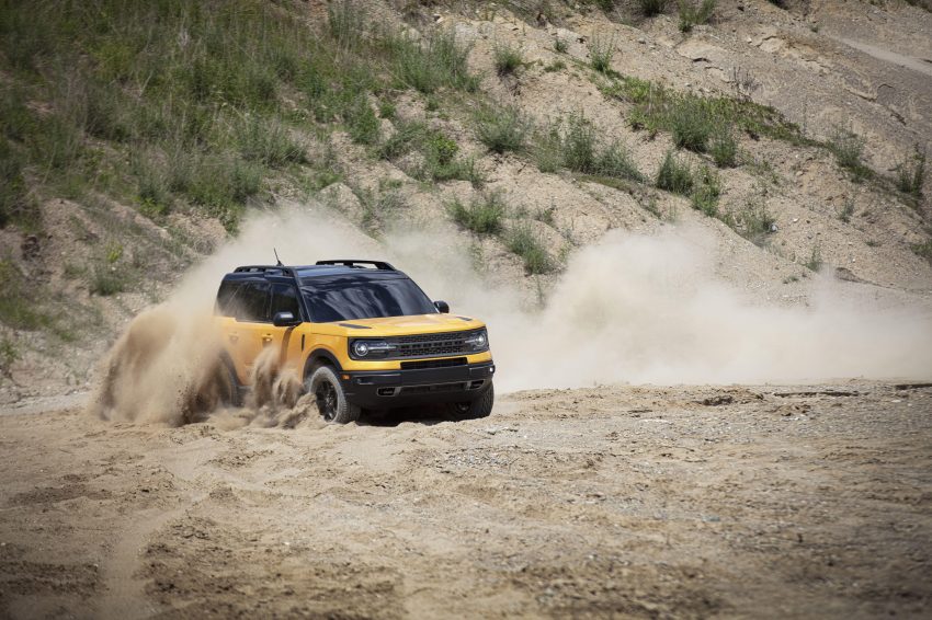 2020 Ford Bronco Sport First Edition Preproduction - Off-Road Wallpaper 850x566 #4