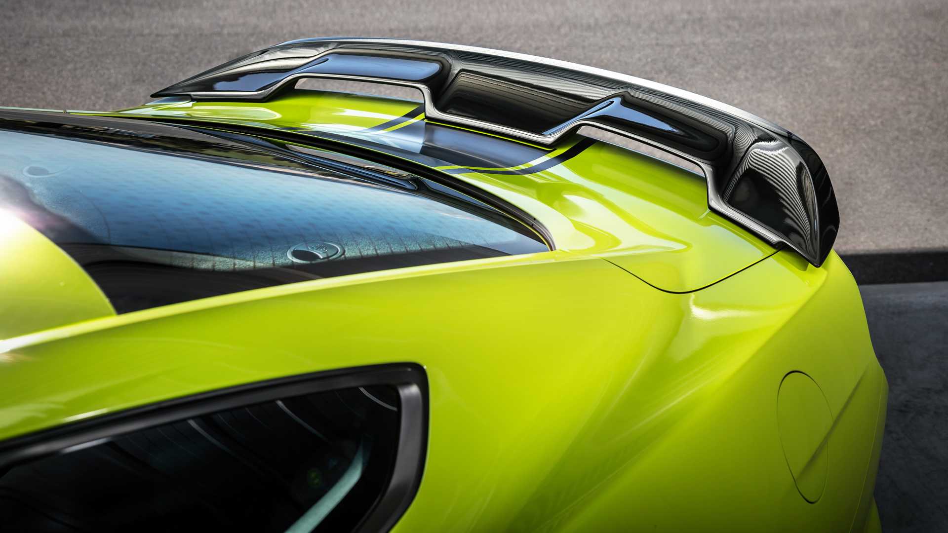 Download 2020 Ford Mustang R-Spec - Spoiler HD Wallpaper 1920x1080 #33