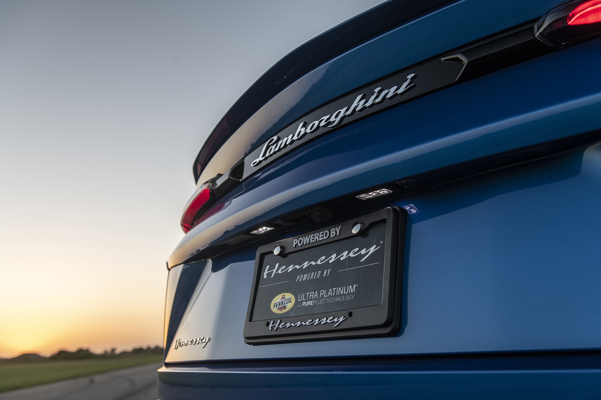 Download 2020 Hennessey Lamborghini Urus HPE750 - Detail HD Wallpaper 2000x1333 #14