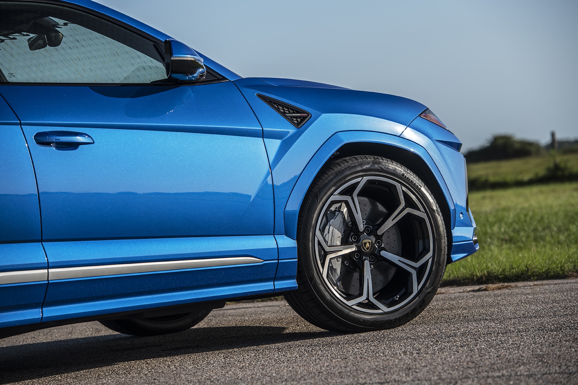 Download 2020 Hennessey Lamborghini Urus HPE750 - Detail HD Wallpaper 2000x1333 #13