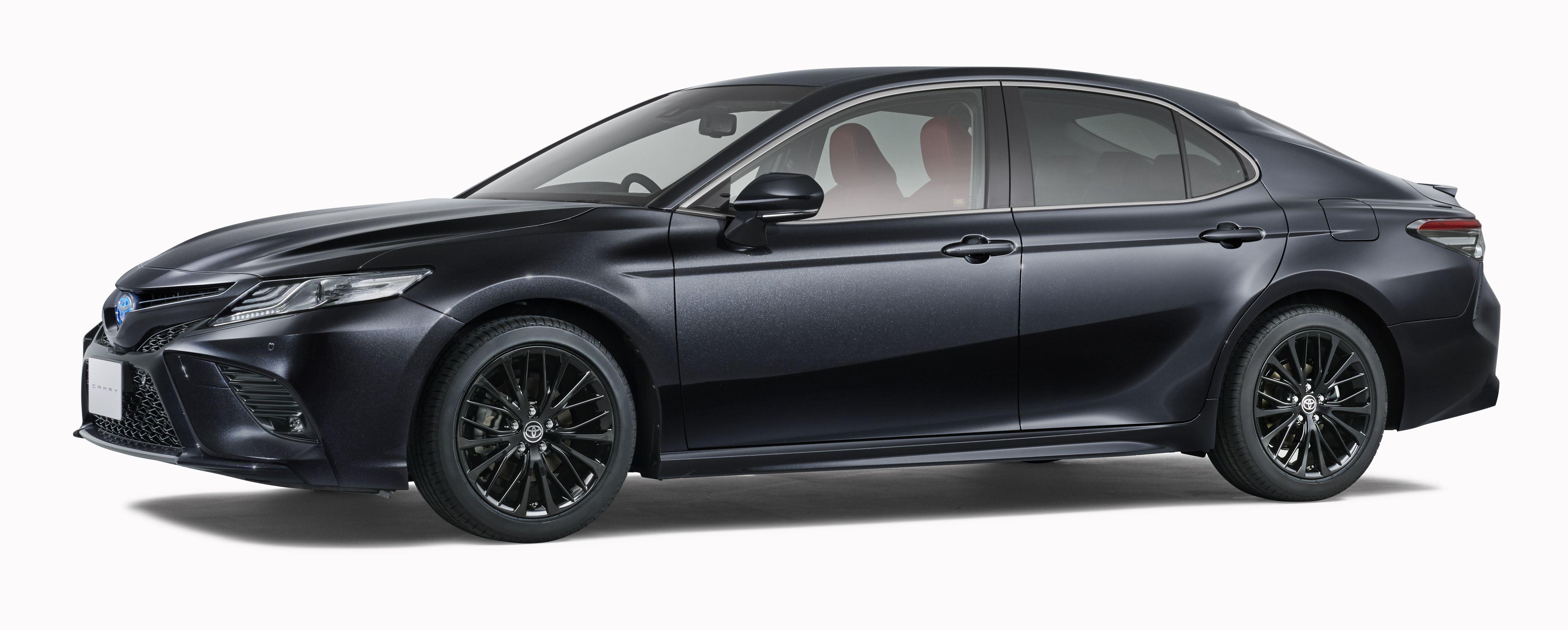Download 2020 Toyota Camry WS Black Edition - Side HD Wallpaper 4450x1790 #2