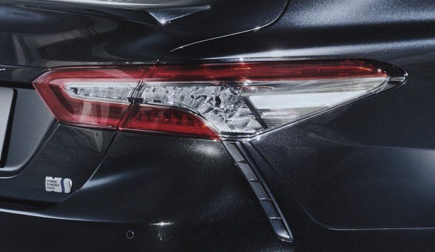 2020 Toyota Camry WS Black Edition - Tail Light Wallpaper 850x492 #4