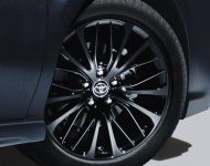 2020 Toyota Camry WS Black Edition - Wheel Wallpape Wallpaper 190x150