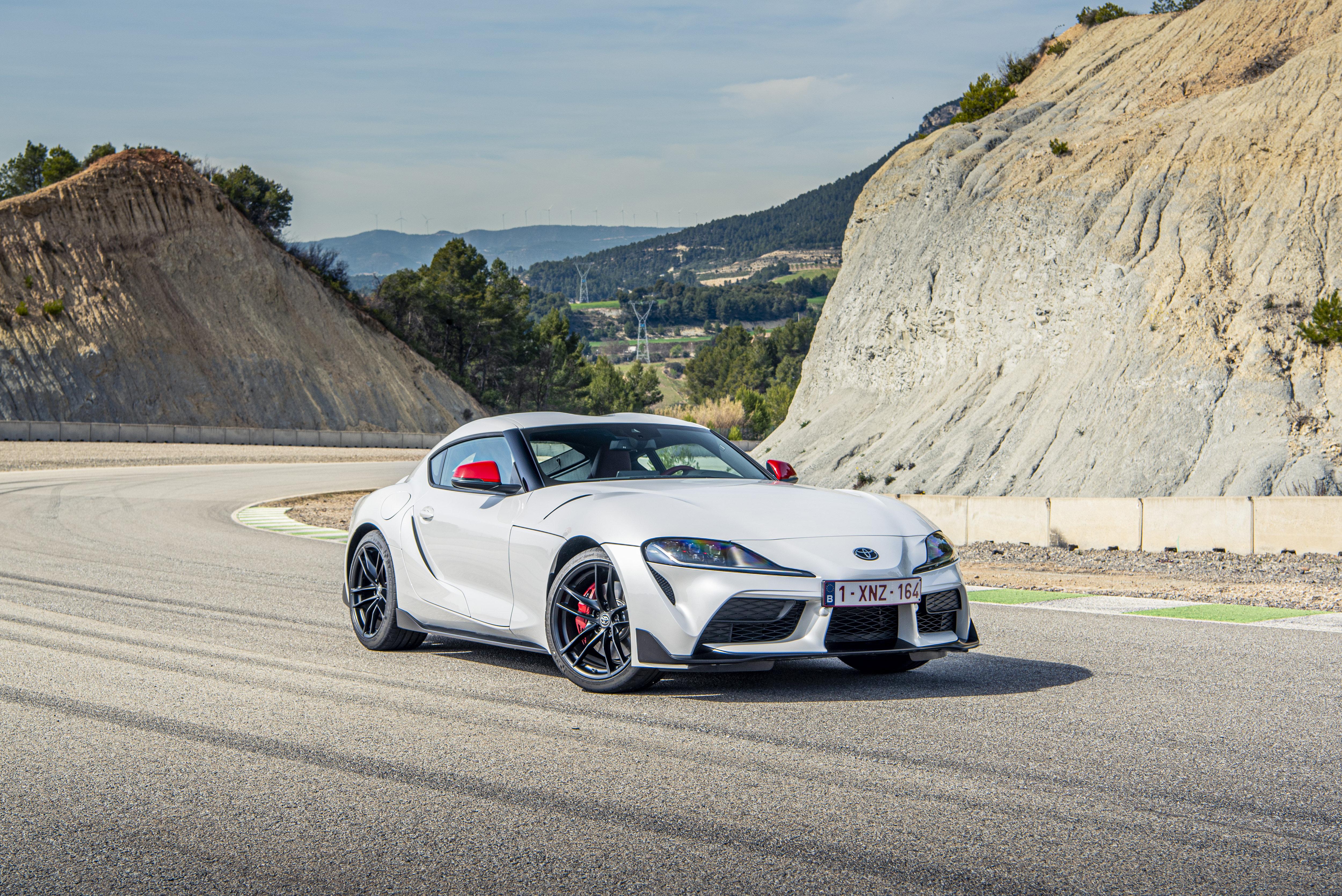 Download 2020 Toyota GR Supra 2.0 Fuji Speedway Edition - Front Three-Quarter HD Wallpaper 5000x3338 #17