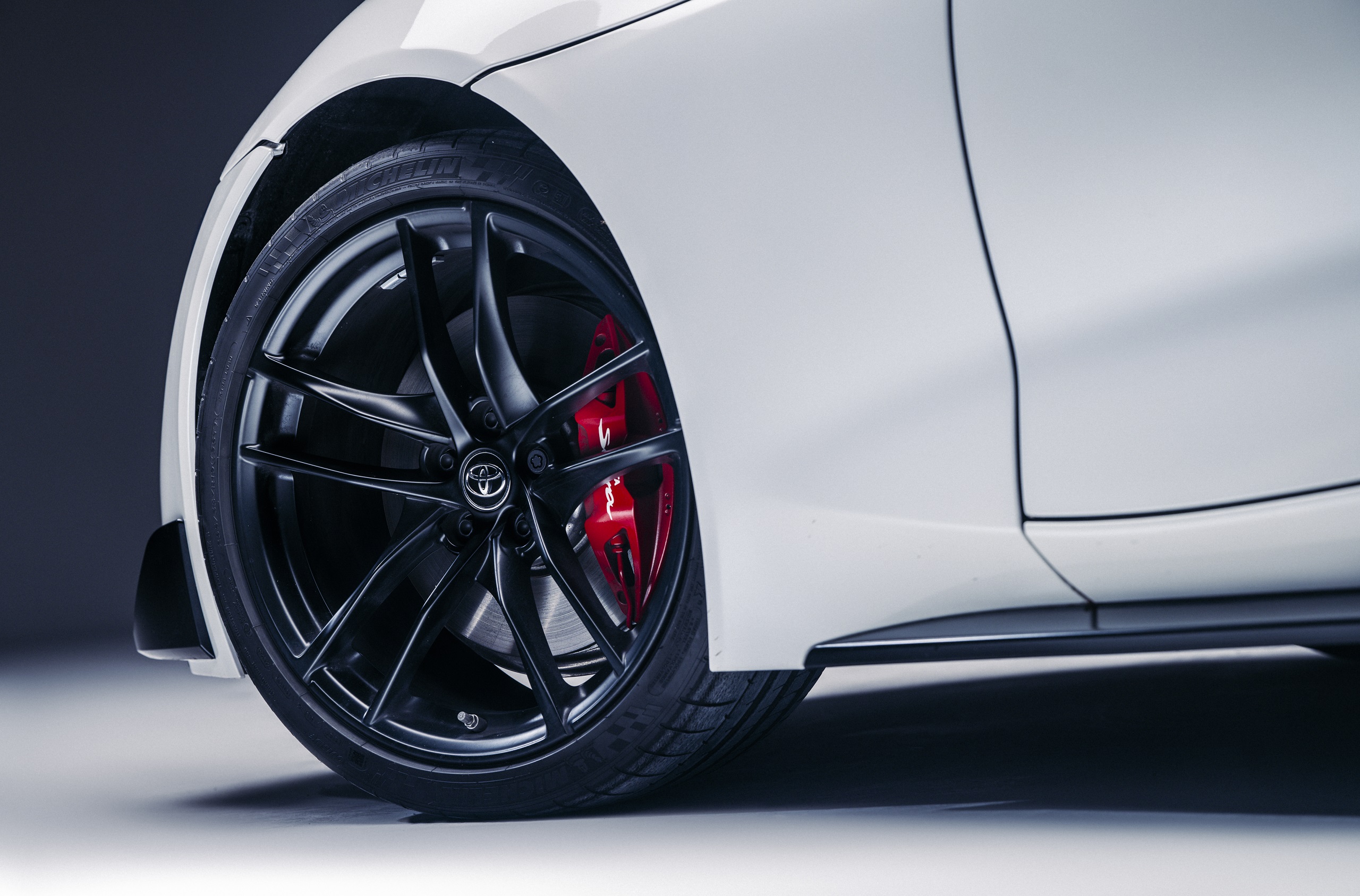 Download 2020 Toyota GR Supra 2.0 Fuji Speedway Edition - Wheel HD Wallpaper 2560x1688 #49