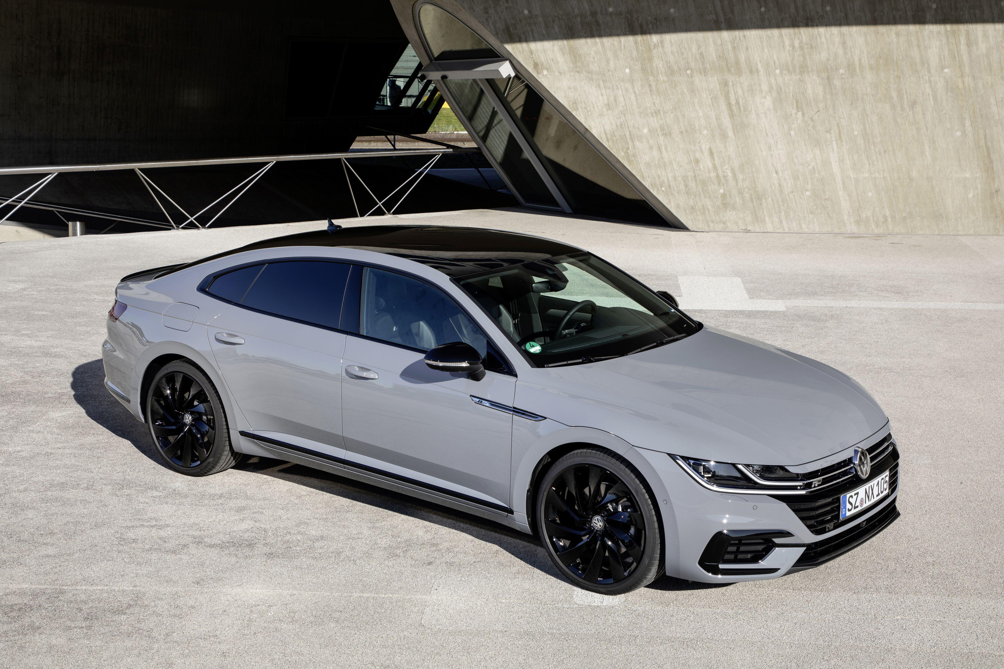 Download 2020 Volkswagen Arteon 4Motion R-Line Edition - Front Three-Quarter HD Wallpaper 4096x2731 #11