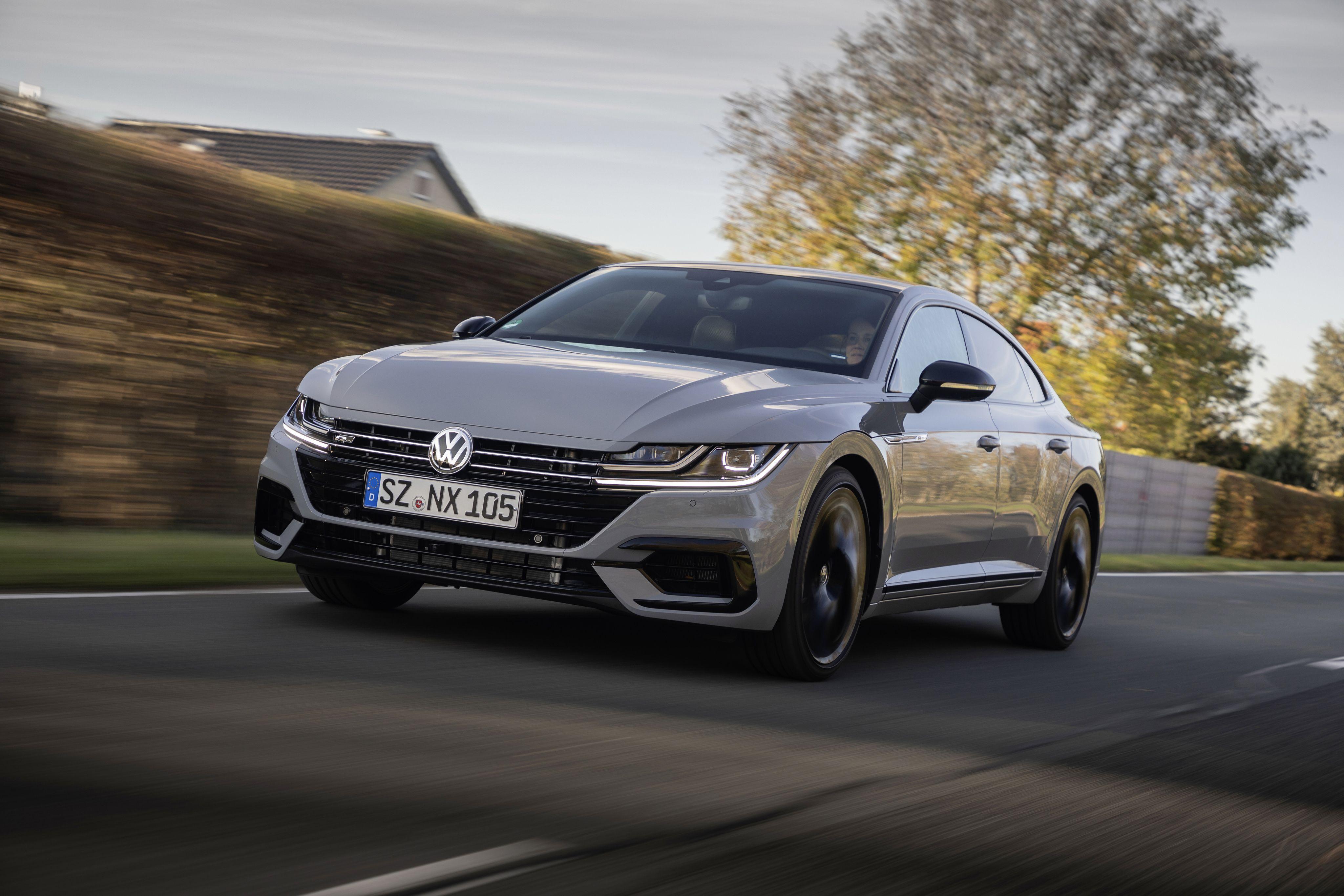 Download 2020 Volkswagen Arteon 4Motion R-Line Edition - Front Three-Quarter HD Wallpaper 4096x2731 #5