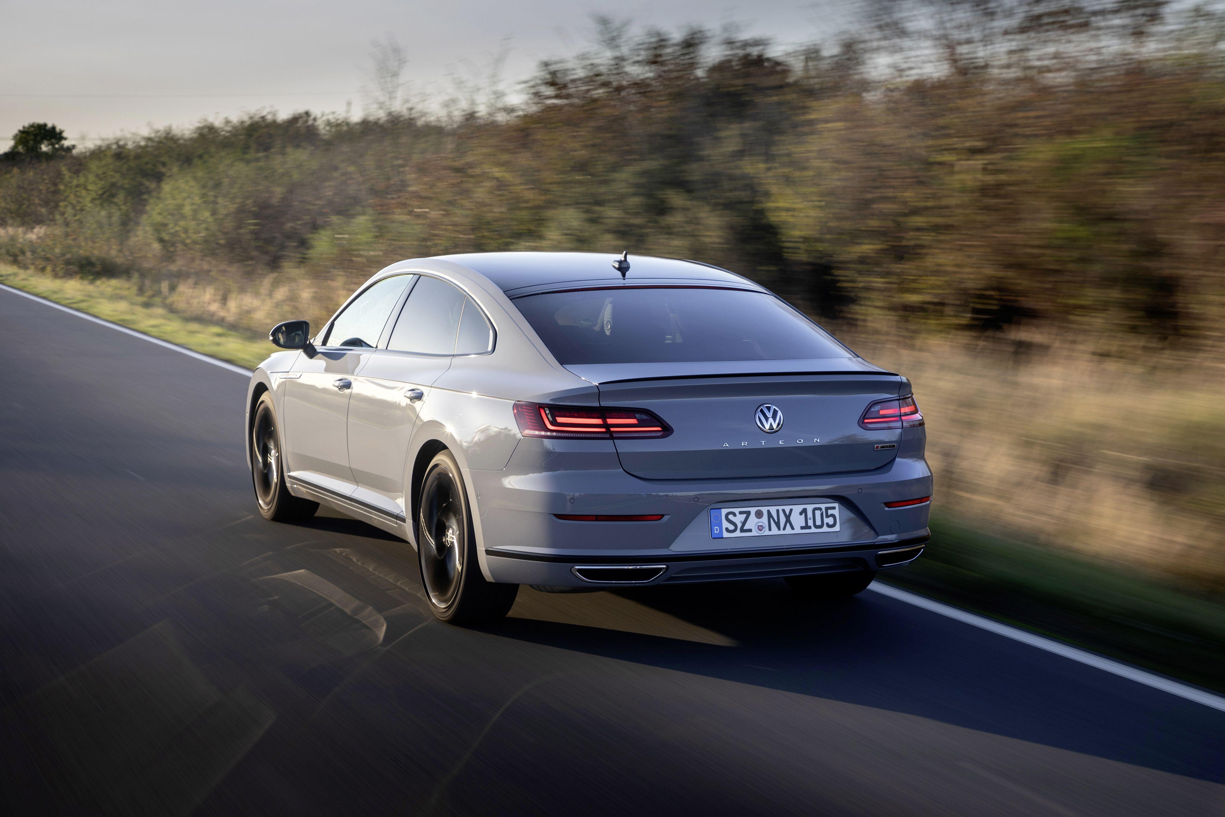Download 2020 Volkswagen Arteon 4Motion R-Line Edition - Rear HD Wallpaper 4096x2731 #7