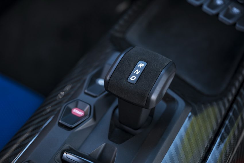 2020 Zenvo TSR-S - Central Console Wallpaper 850x567 #102