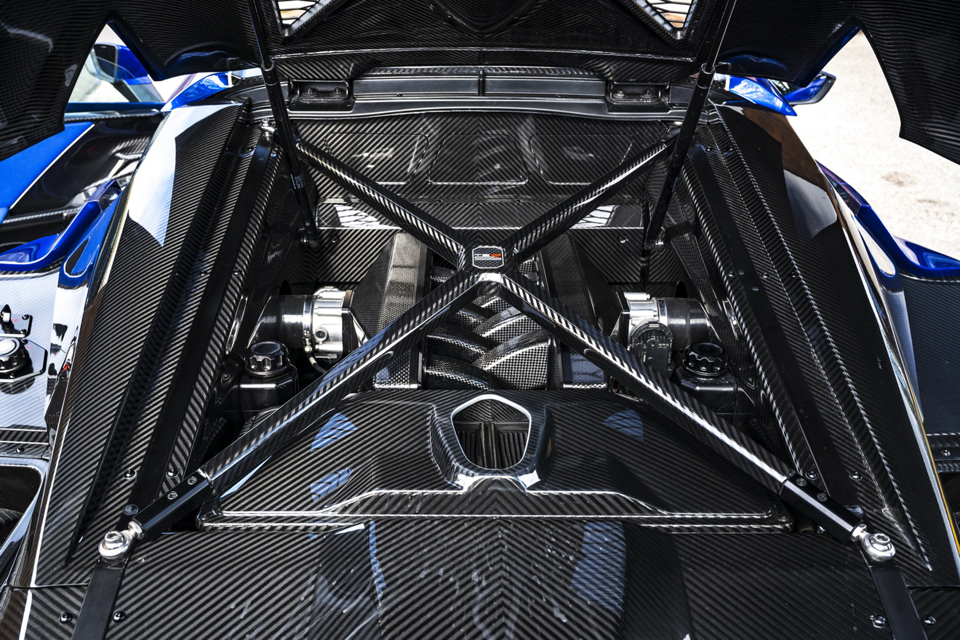 Download 2020 Zenvo TSR-S - Engine HD Wallpaper 1920x1280 #92