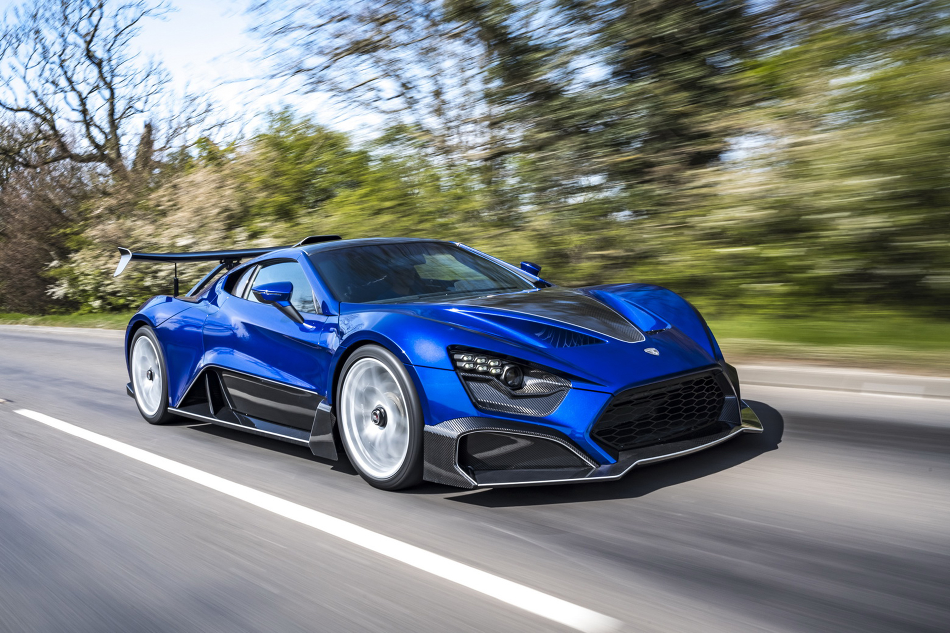 Download 2020 Zenvo TSR-S - Front Three-Quarter HD Wallpaper 1920x1280 #11