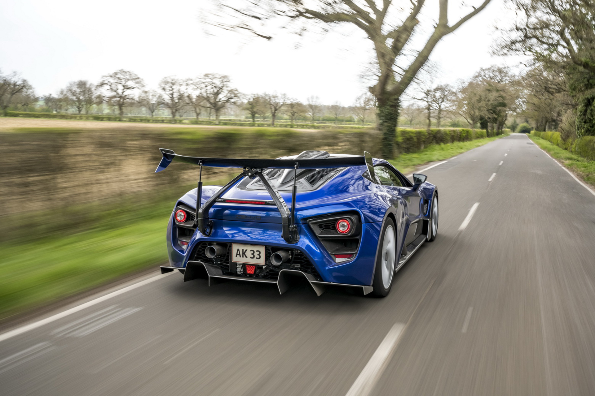 Download 2020 Zenvo TSR-S - Rear Three-Quarter HD Wallpaper 1920x1280 #18