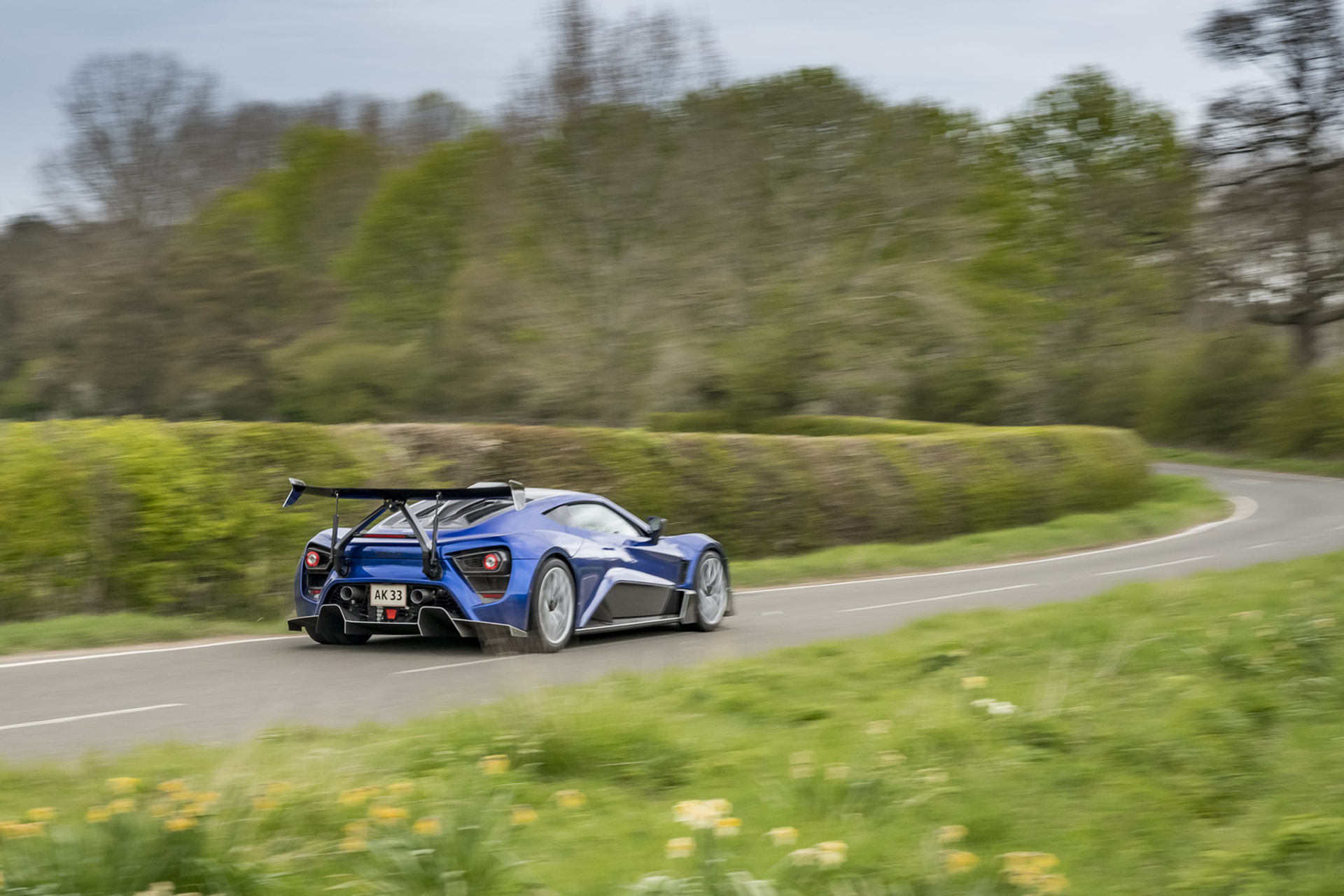 Download 2020 Zenvo TSR-S - Rear Three-Quarter HD Wallpaper 1920x1280 #36