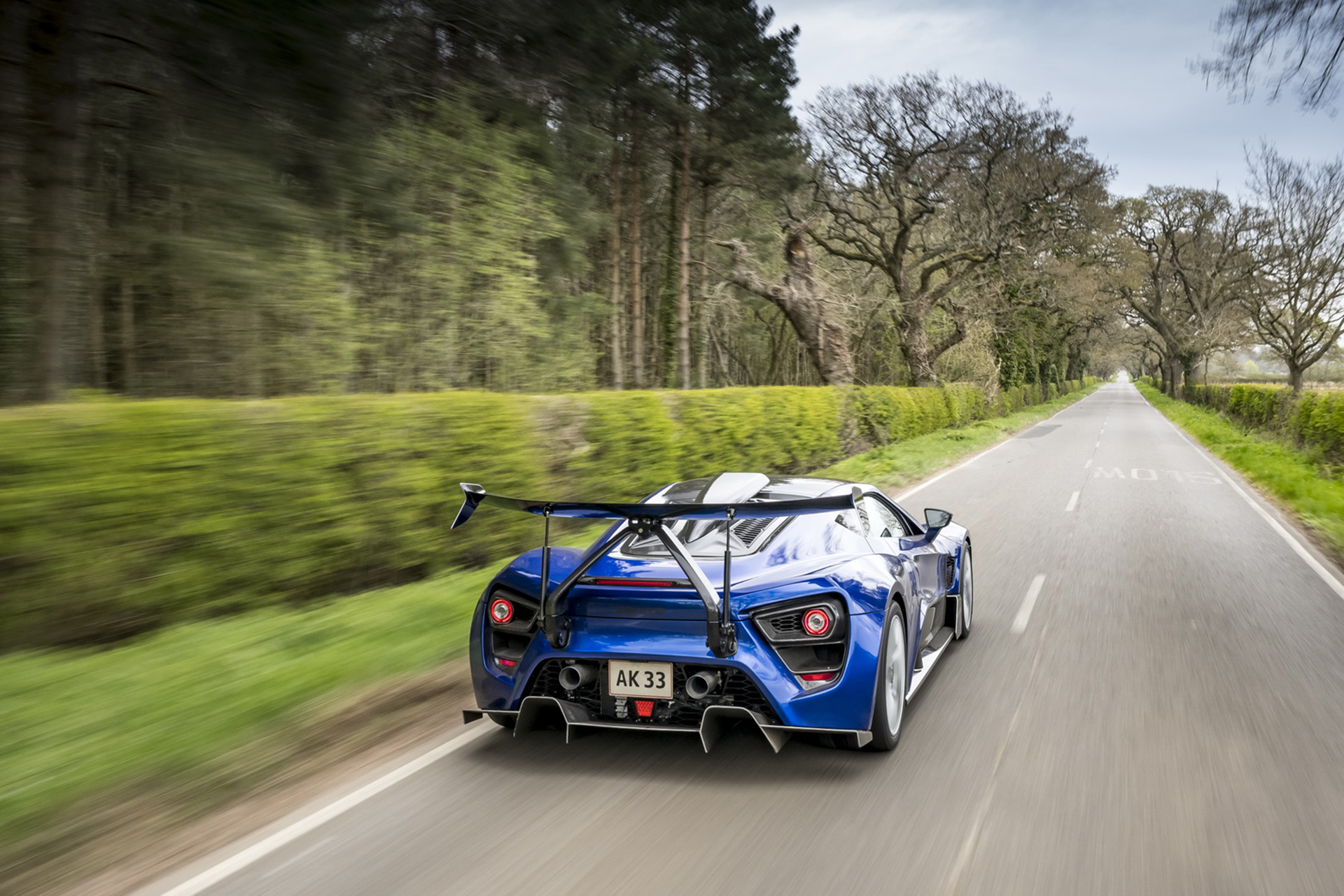 Download 2020 Zenvo TSR-S - Rear Three-Quarter HD Wallpaper 1920x1280 #20