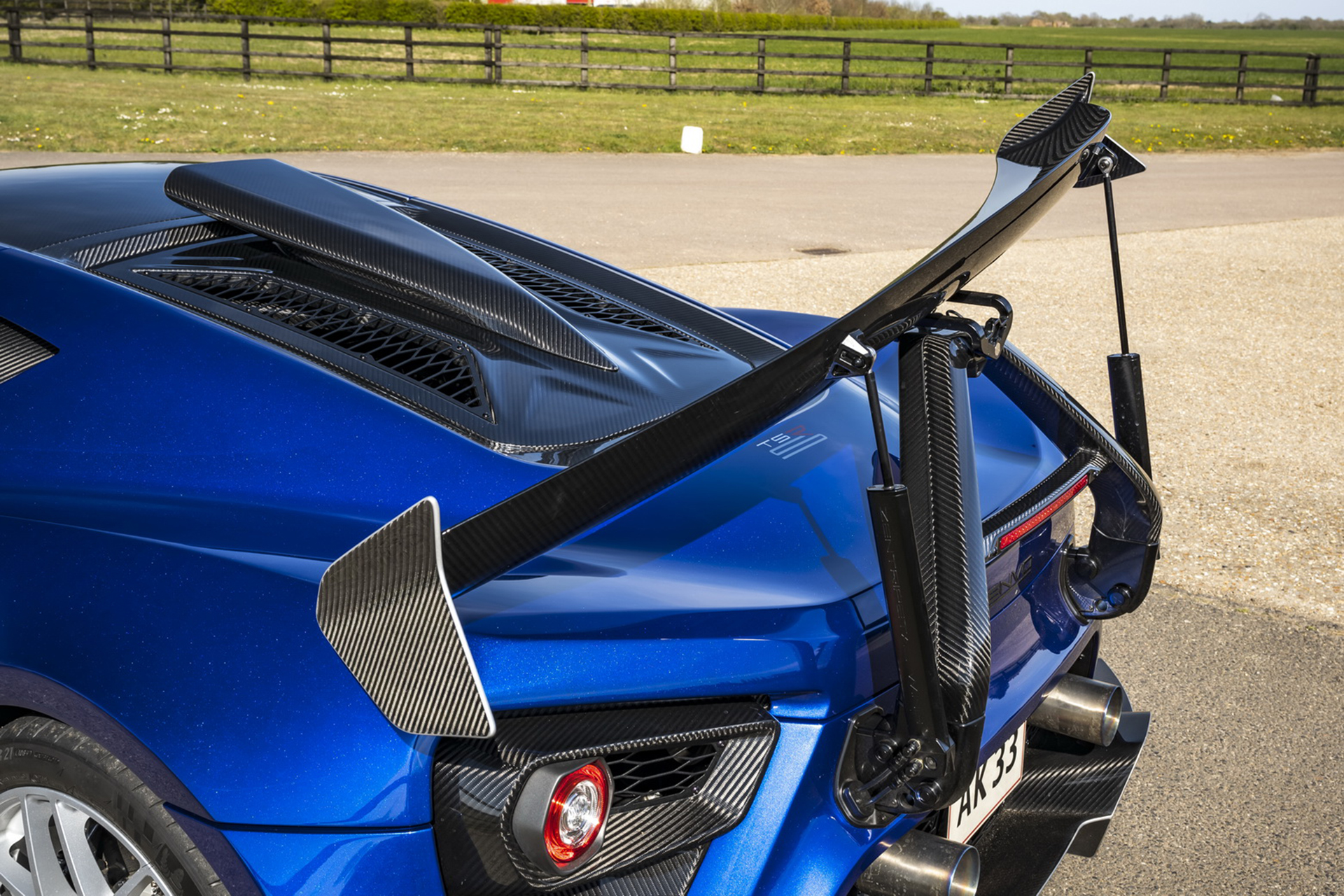 Download 2020 Zenvo TSR-S - Spoiler HD Wallpaper 1920x1280 #85