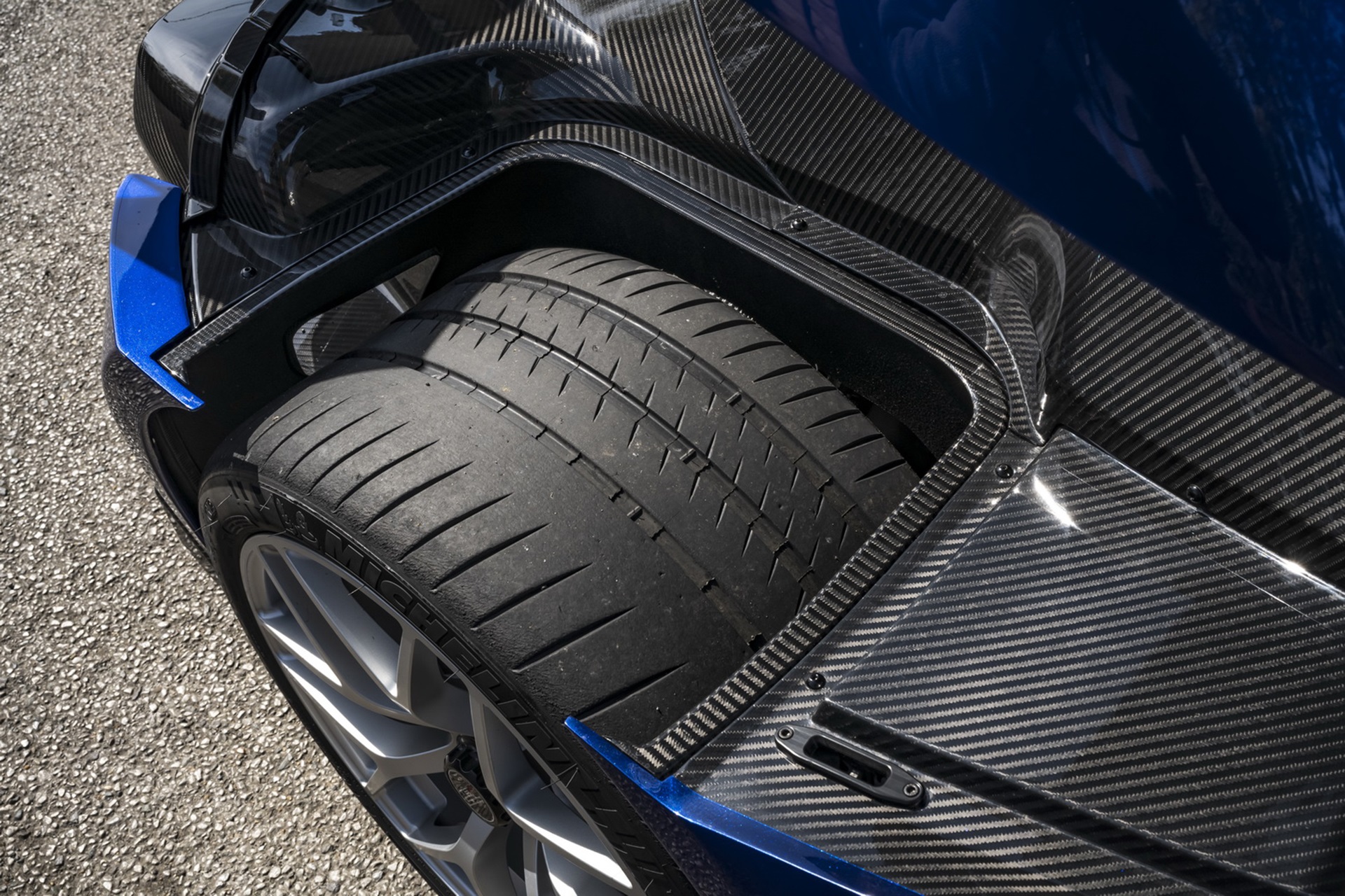 Download 2020 Zenvo TSR-S - Wheel HD Wallpaper 1920x1280 #75