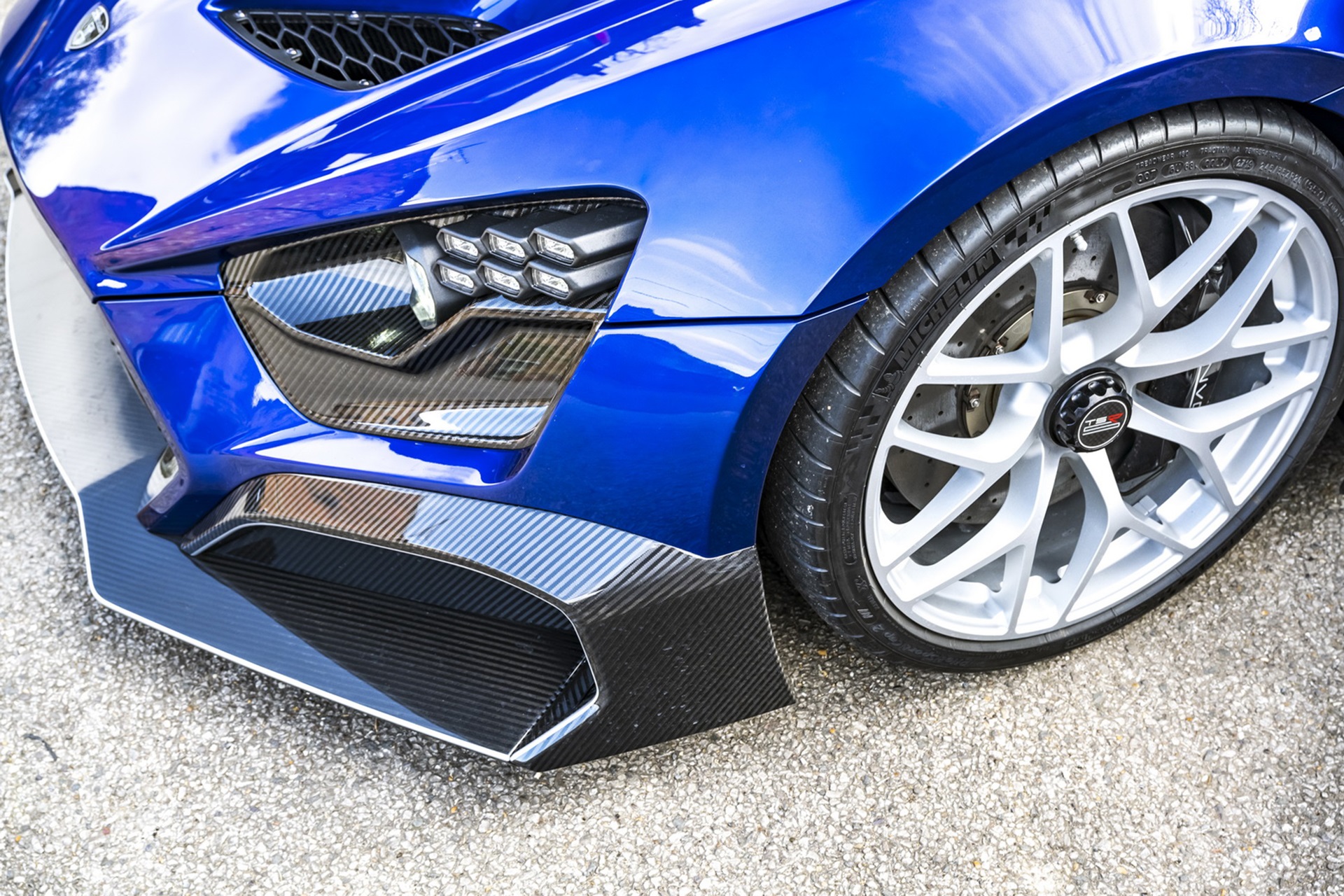 Download 2020 Zenvo TSR-S - Wheel HD Wallpaper 1920x1280 #74