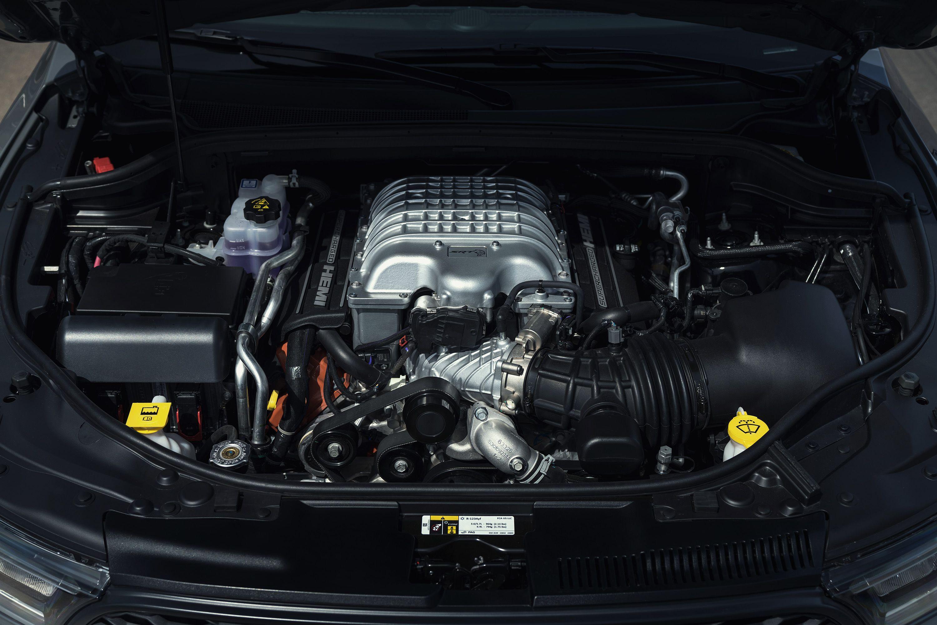 Download 2021 Dodge Durango SRT Hellcat - Engine HD Wallpaper 3000x2000 #49