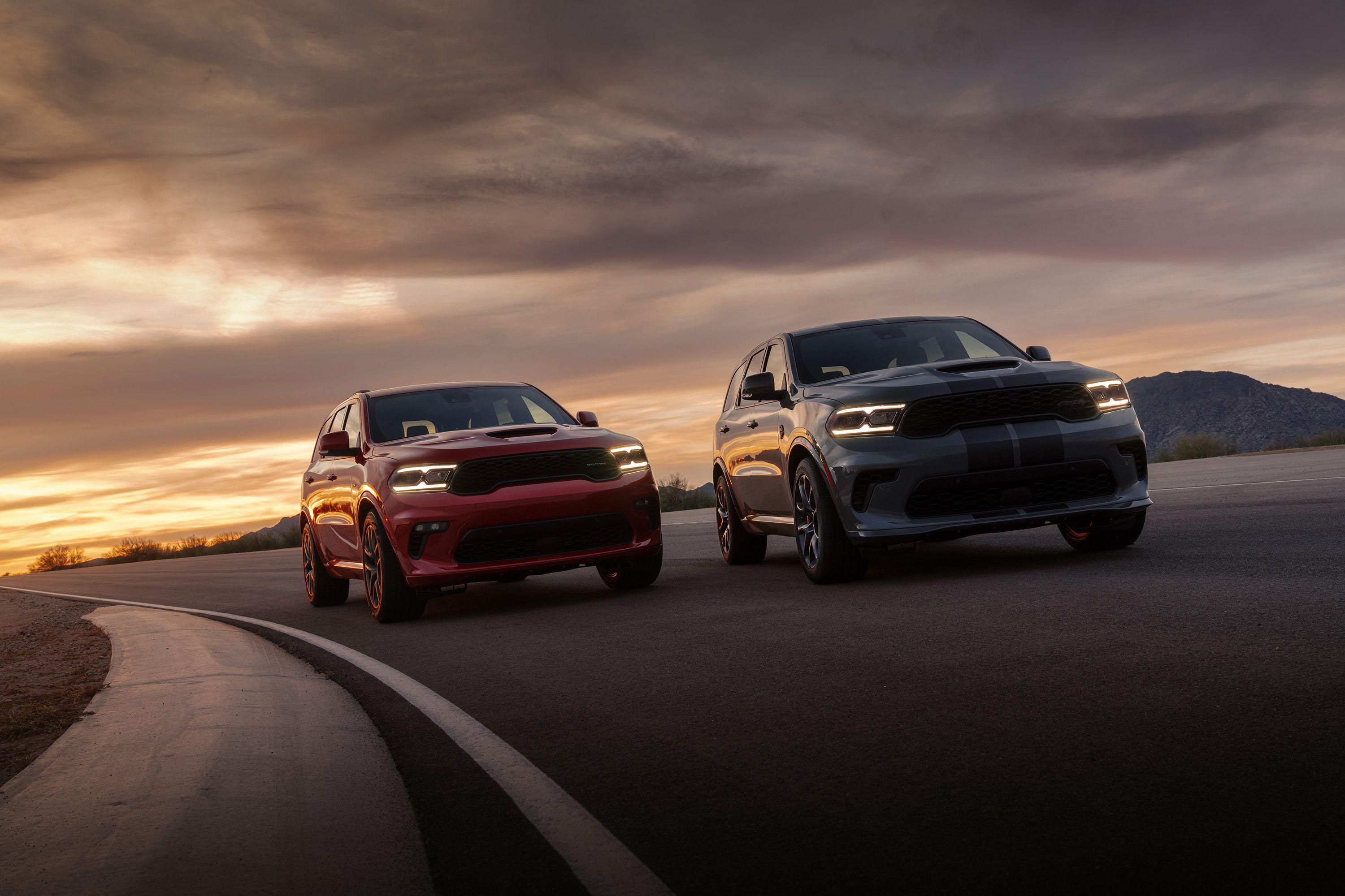 Download 2021 Dodge Durango SRT Hellcat - Front Three-Quarter HD Wallpaper 3000x2000 #6