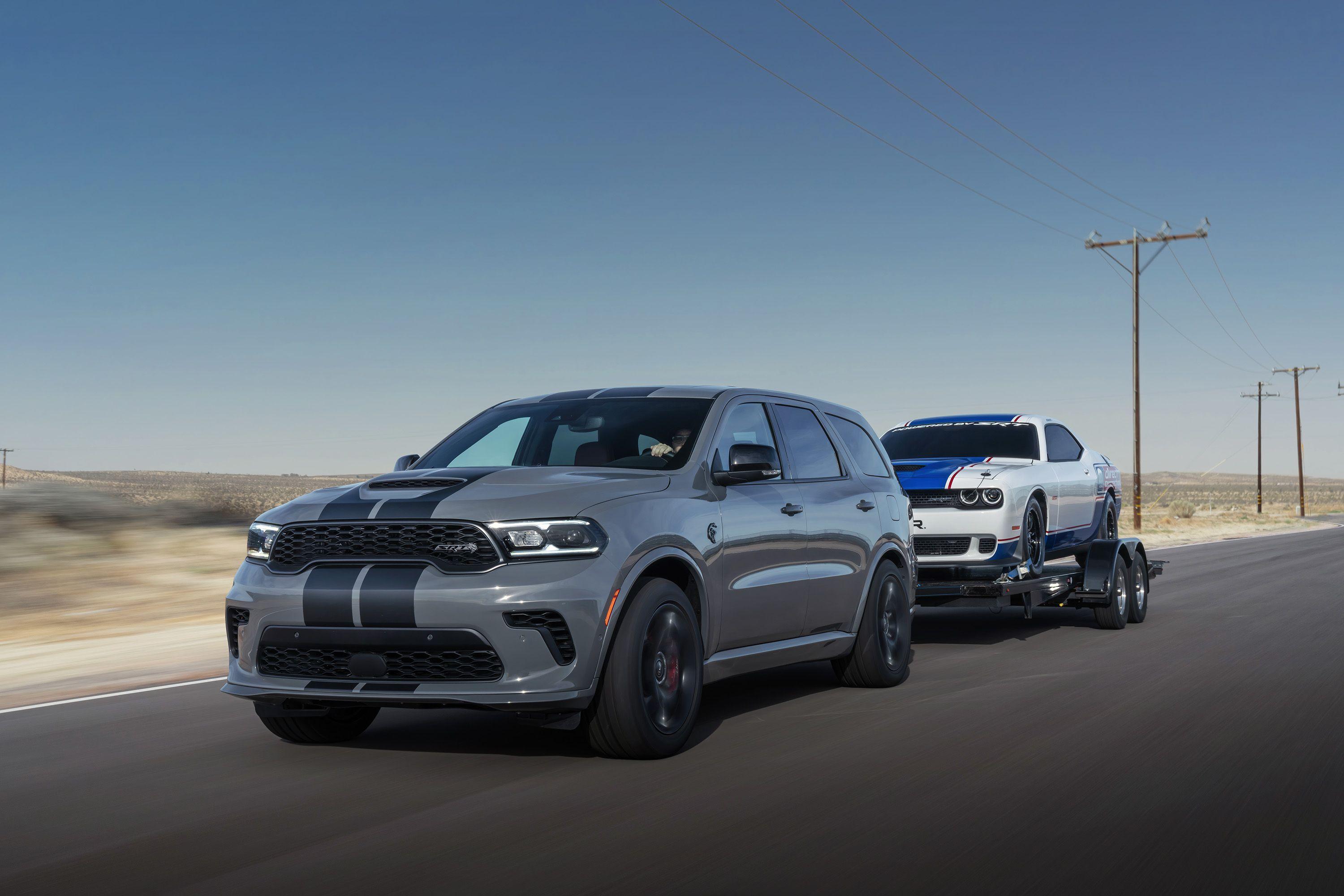 Download 2021 Dodge Durango SRT Hellcat - Front Three-Quarter HD Wallpaper 3000x2000 #17