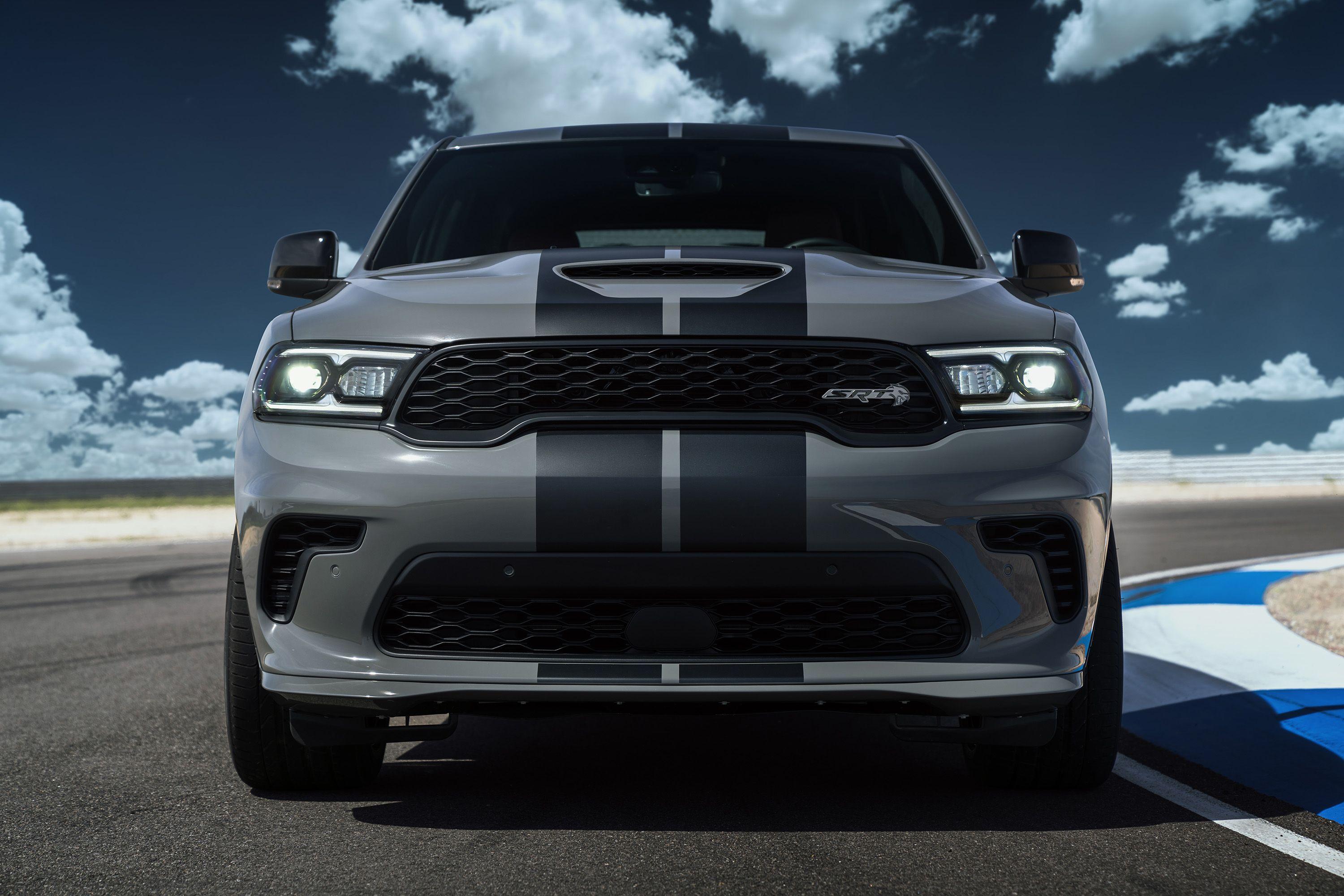 Download 2021 Dodge Durango SRT Hellcat - Front HD Wallpaper 3000x2000 #34