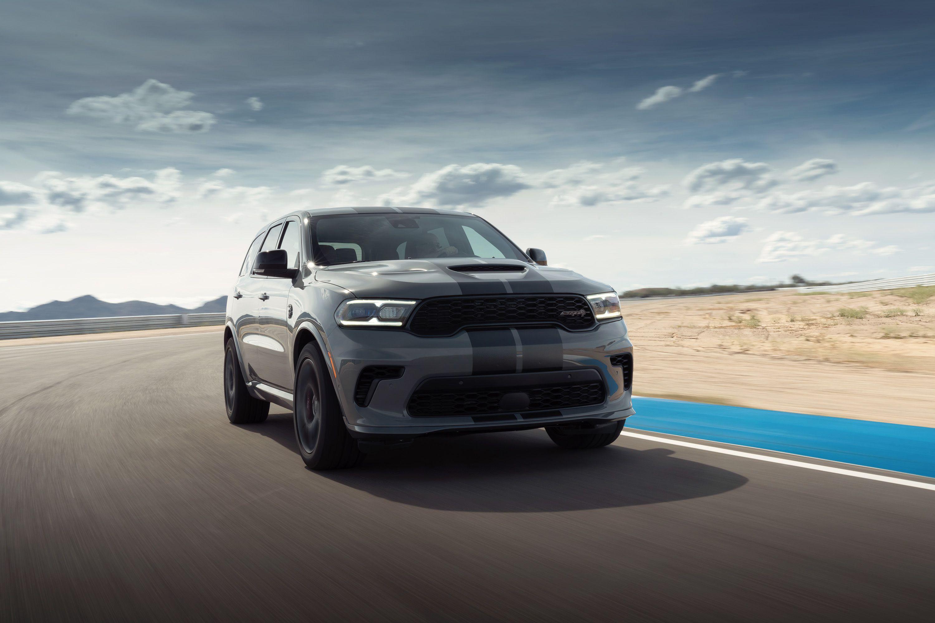 Download 2021 Dodge Durango SRT Hellcat - Front HD Wallpaper 3000x2000 #23