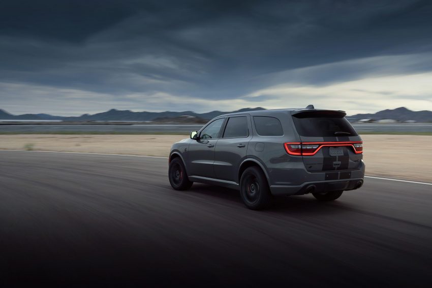 2021 Dodge Durango SRT Hellcat - Rear Three-Quarter Wallpaper 850x567 #26