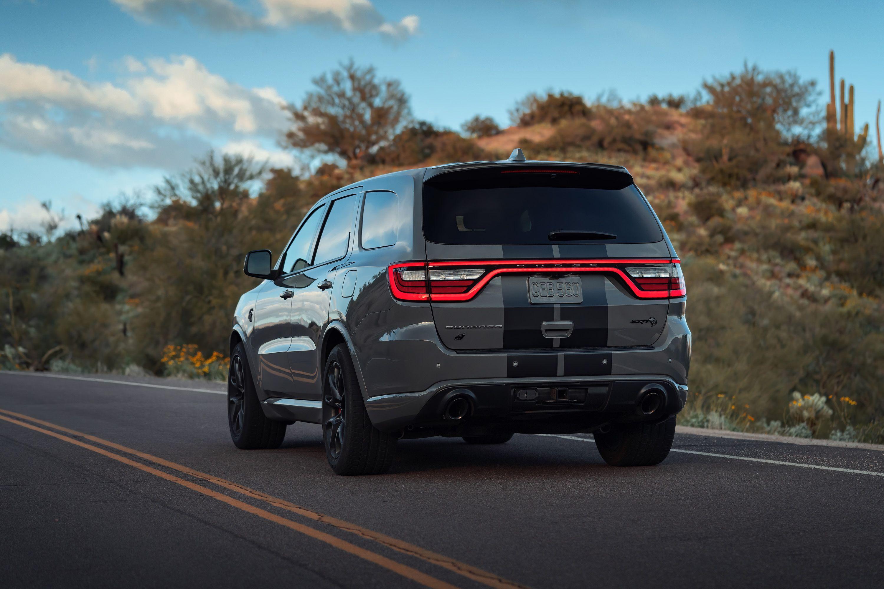 Download 2021 Dodge Durango SRT Hellcat - Rear HD Wallpaper 3000x2001 #27