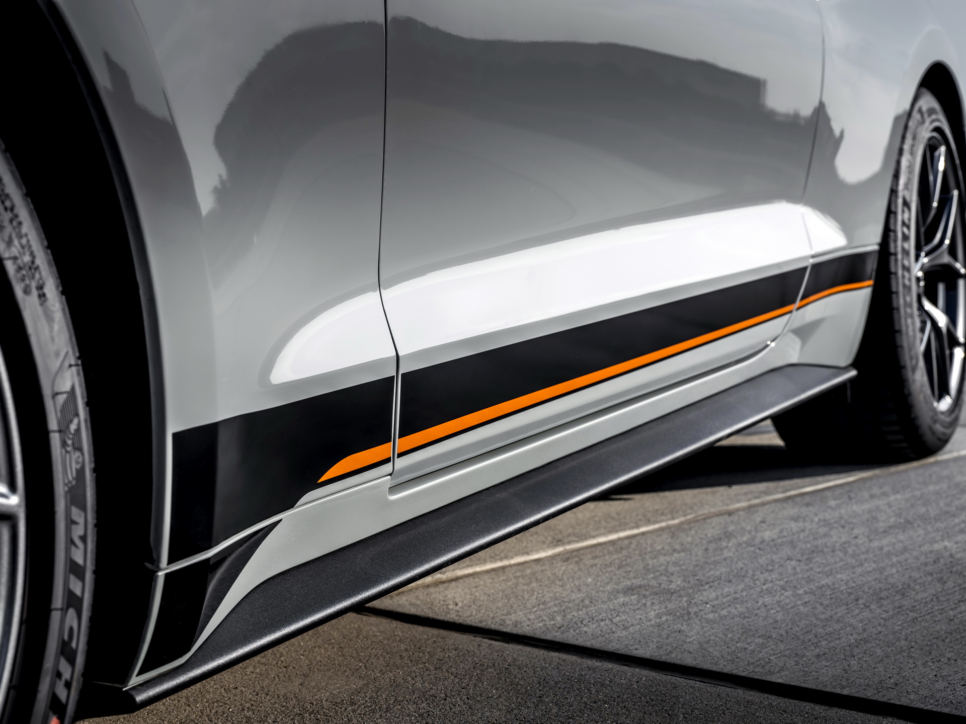 Download 2021 Ford Mustang Mach 1 - Detail HD Wallpaper 1920x1440 #56