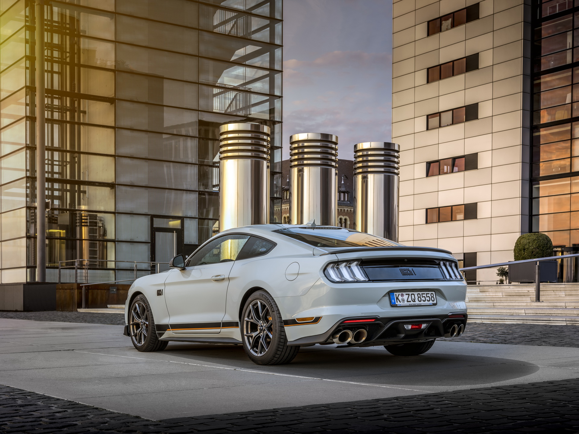 Download 2021 Ford Mustang Mach 1 - Rear Three-Quarter HD Wallpaper 1920x1440 #51