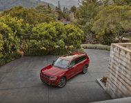 2021 Jeep Grand Cherokee L Overland - Front Three-Quarter Wallpaper 190x150