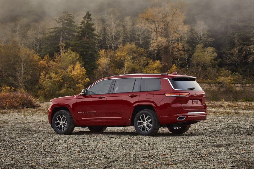 2021 Jeep Grand Cherokee L Overland - Rear Three-Quarter Wallpaper 850x567 #15