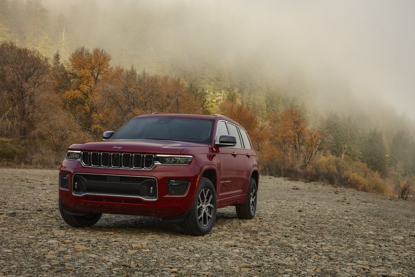 2021 Jeep Grand Cherokee L Overland - Rear Three-Quarter Wallpaper 850x567 #16