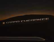 2021 Jeep Grand Cherokee L Summit Reserve - Badge Wallpaper 190x150