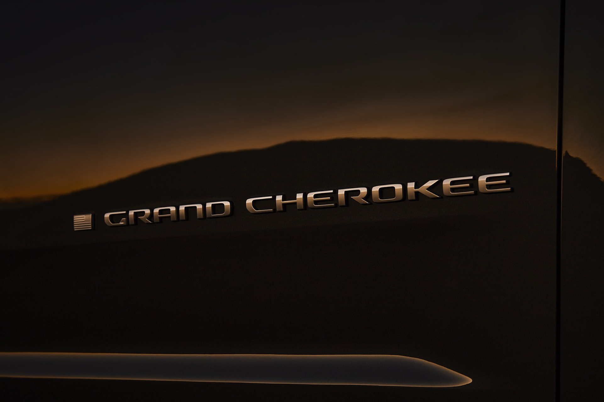 Download 2021 Jeep Grand Cherokee L Summit Reserve - Badge HD Wallpaper 1921x1280 #61