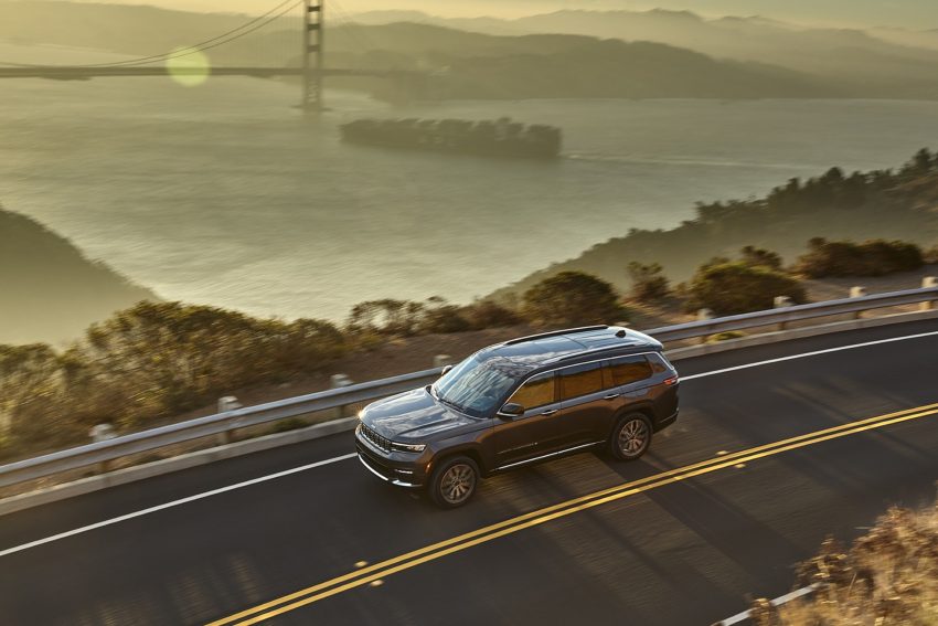 2021 Jeep Grand Cherokee L Summit Reserve - Front Three-Quarter Wallpaper 850x567 #3