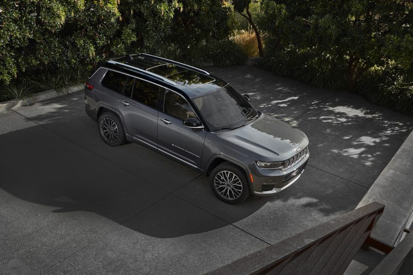 2021 Jeep Grand Cherokee L Summit Reserve - Front Three-Quarter Wallpaper 850x567 #48