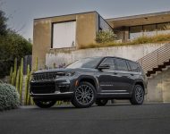 2021 Jeep Grand Cherokee L Summit Reserve - Front Three-Quarter Wallpaper 190x150